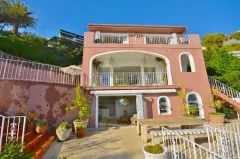Villa Del Sole in Bantry Bay – photo 18 thumbnail
