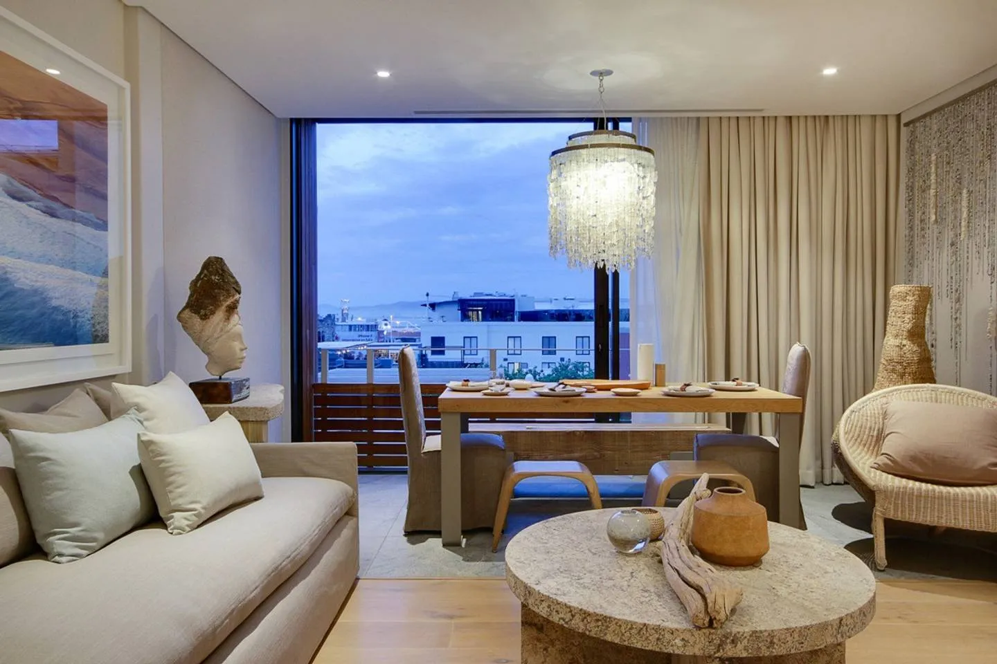 property_70b5dd9f-b17b-4d79-8aa2-db5cdefda667_1