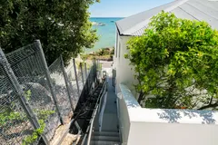 Ocean Penthouse Retr in Camps Bay – photo 45 thumbnail