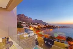 Eden Villa in Camps Bay – photo 3 thumbnail