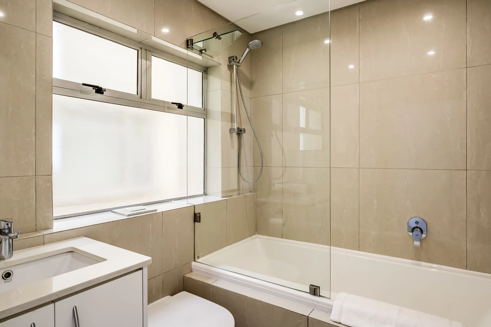 property_710b03ac-a243-4809-8d68-86b15b2e4921_10