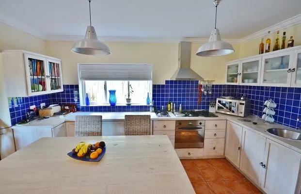 property_713b732f-4c2e-4dc1-b9db-b9962374fc7e_14