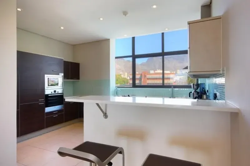Juliette 6th Floor Apartment in V&A Waterfront – photo 10