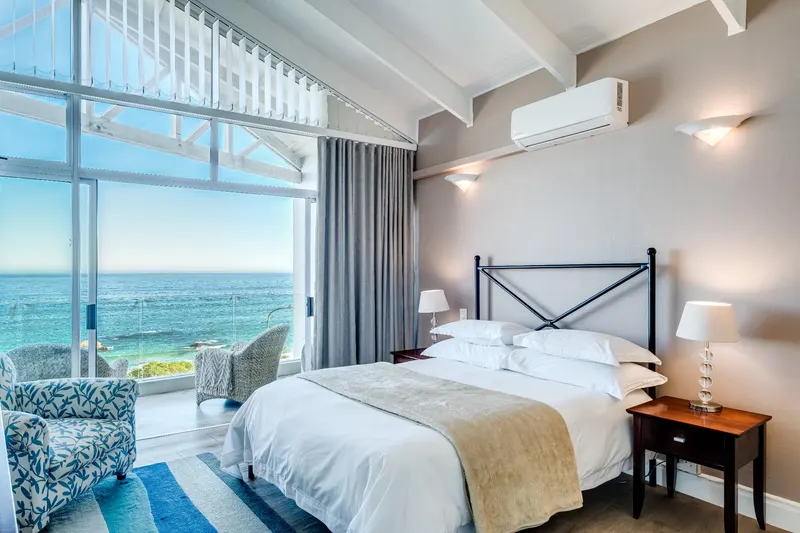 Villa Sevara in Camps Bay – photo 24
