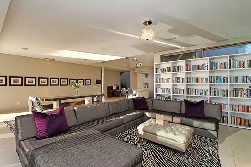 16 Woodford Villa in Camps Bay – photo 11