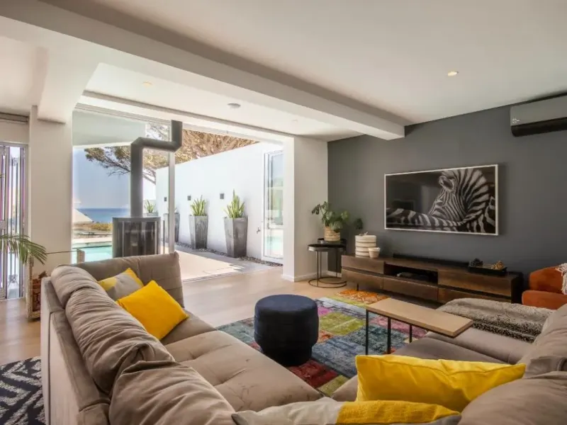 Willesdon House in Camps Bay – photo 21