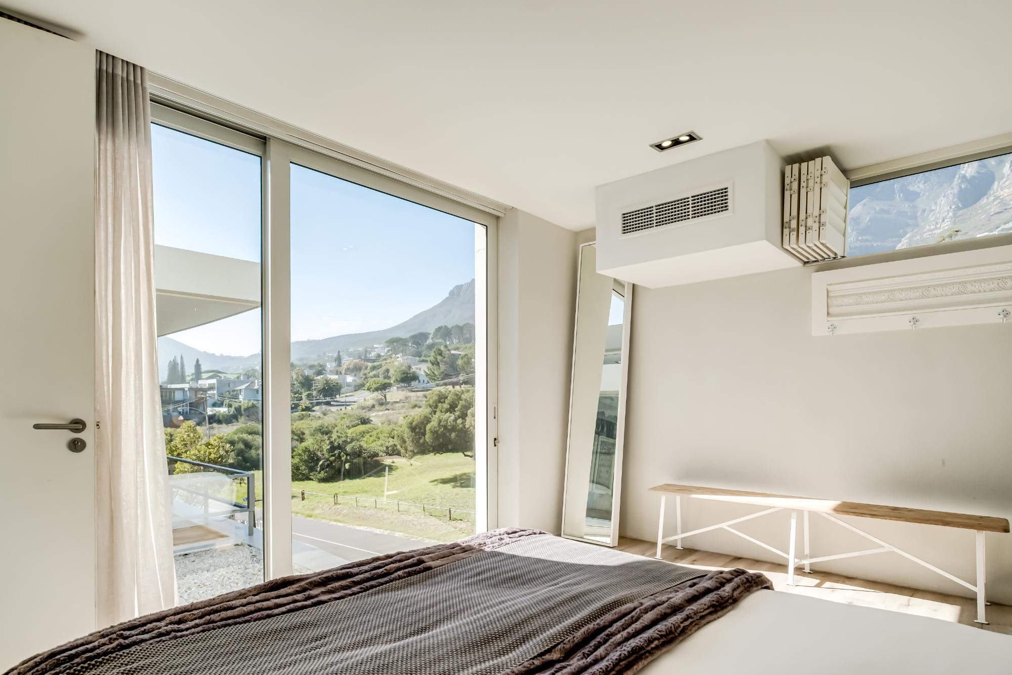 property_72203701-a5ee-426c-8a2b-4c543ceef954_33