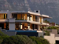 Clifton Iconic Villa in Camps Bay – photo 6 thumbnail
