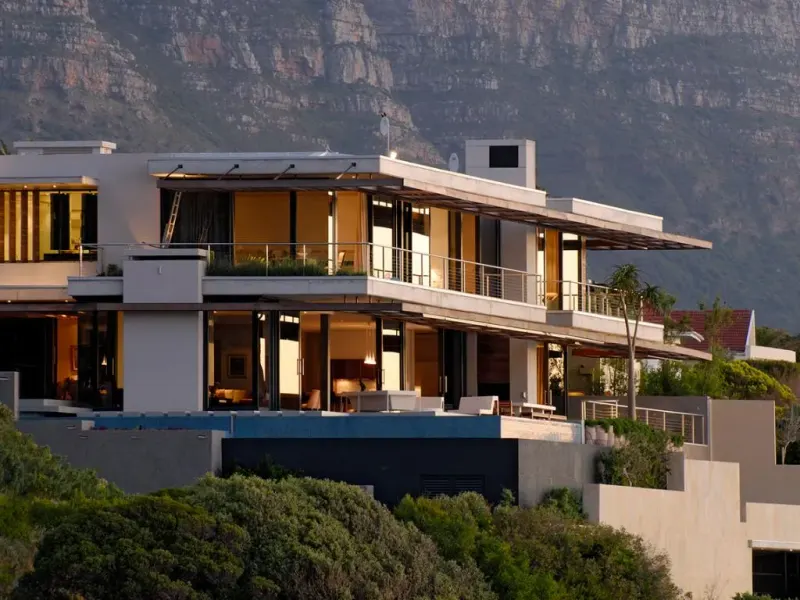 Clifton Iconic Villa in Camps Bay – photo 6
