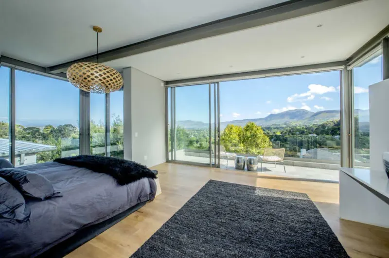 Villa Constantia in Bishopscourt – photo 15
