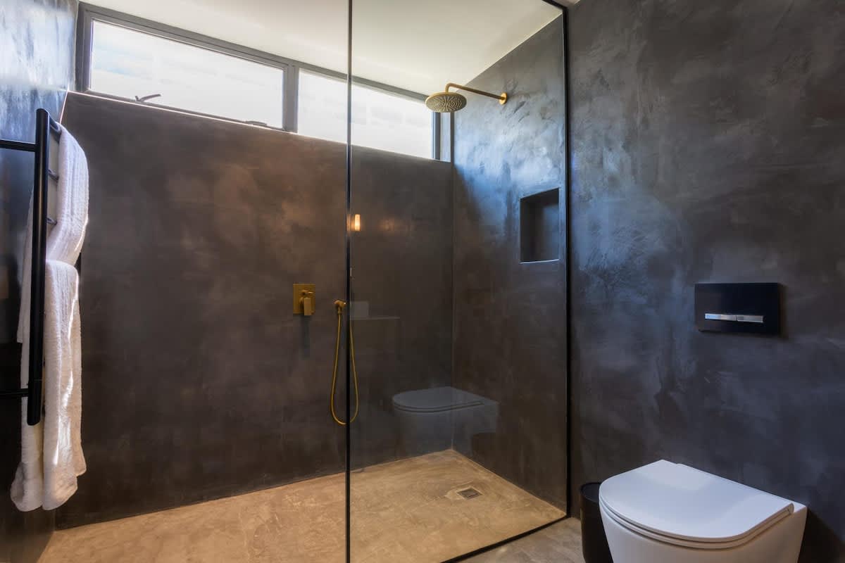 property_72425e00-fe9d-42a0-91b3-6c566adec63d_37