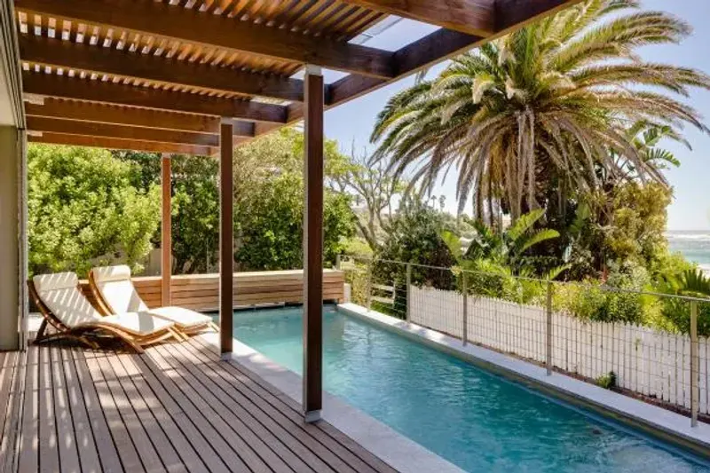 Beach Bungalow 52 in Clifton – photo 3