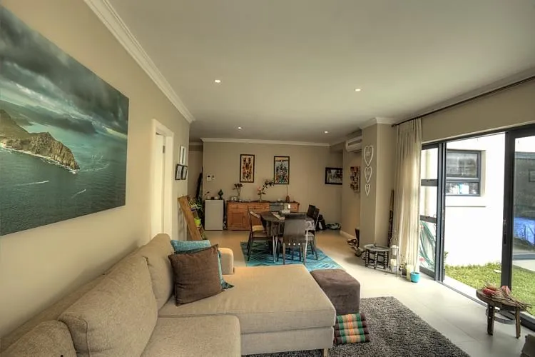 property_729bee06-50ca-42ff-8bbb-f64ab91646b5_9