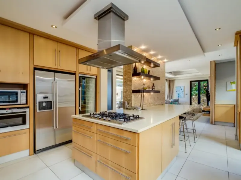 Bayon House in Camps Bay – photo 14