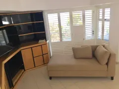 De Wet Villa in Bantry Bay – photo 7 thumbnail