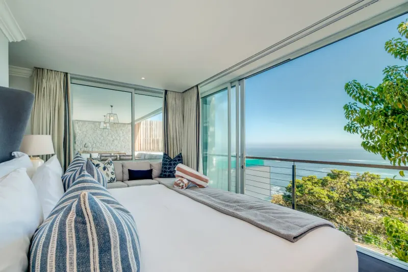 Caliche in Camps Bay – photo 12