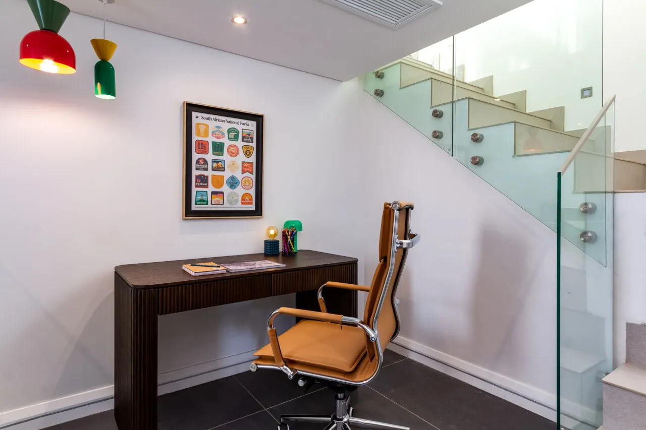 property_72fb2eef-8d76-47d6-99a7-600a9c2c3886_33