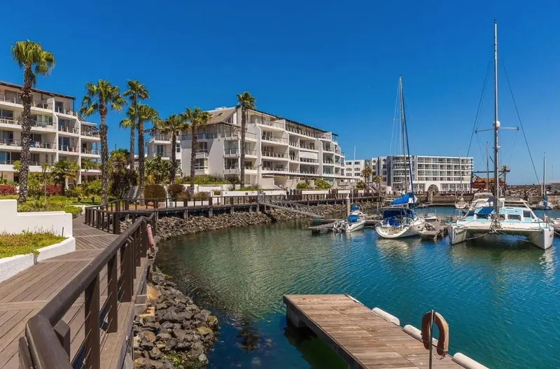 Marinaclub Penthouse in V&A Waterfront – photo 25