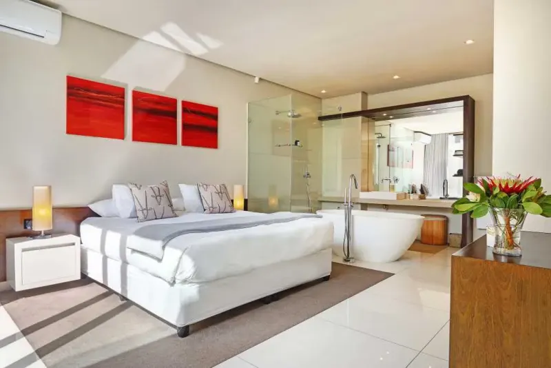 Blinkwater Villa in Camps Bay – photo 8