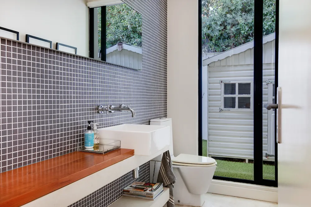 property_7368405c-38c2-49f8-bc46-4c67ca801f49_16