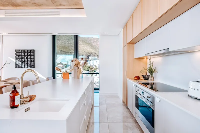 Plush Penthouse in Sea Point – photo 39