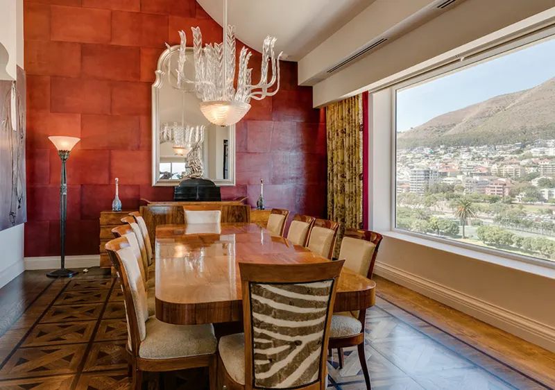 La Rive Penthouse in Mouille Point – photo 3