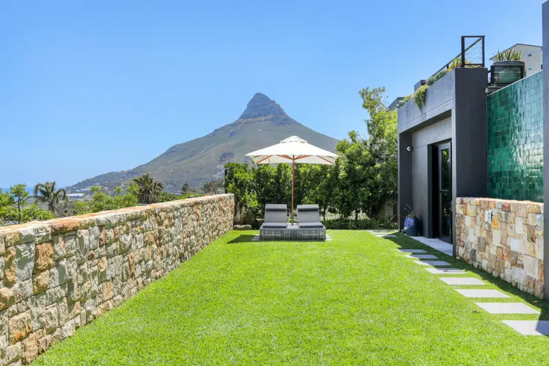 Ocean Air in Camps Bay – photo 10