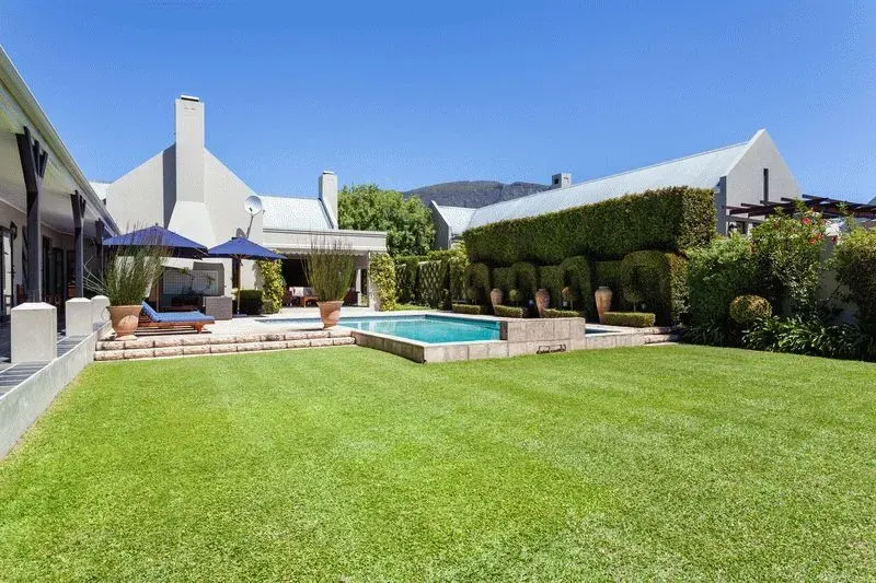 Constantia Luxury Home in Constantia – photo 26