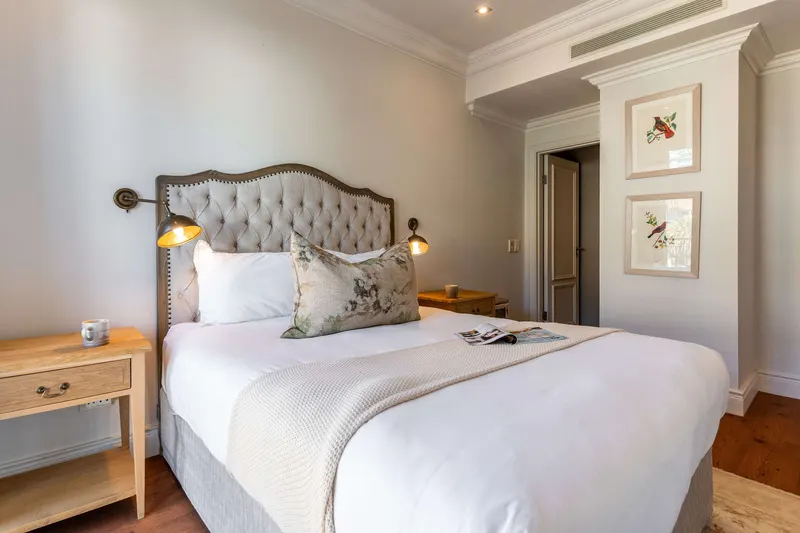Cape Royale 615 in Green Point – photo 12