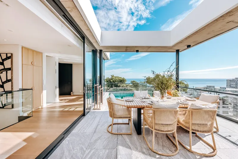 Plush Penthouse in Sea Point – photo 25