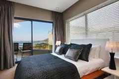 Houghton Heights 3 Bed in Camps Bay – photo 4 thumbnail
