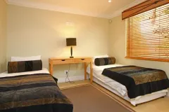 Victoria Penthouse in Camps Bay – photo 17 thumbnail