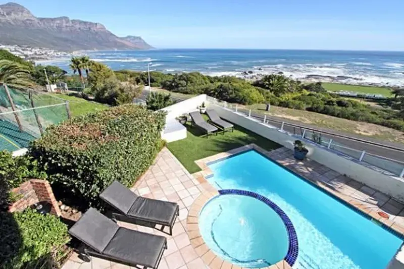 Clifton Nautica in Camps Bay – photo 21