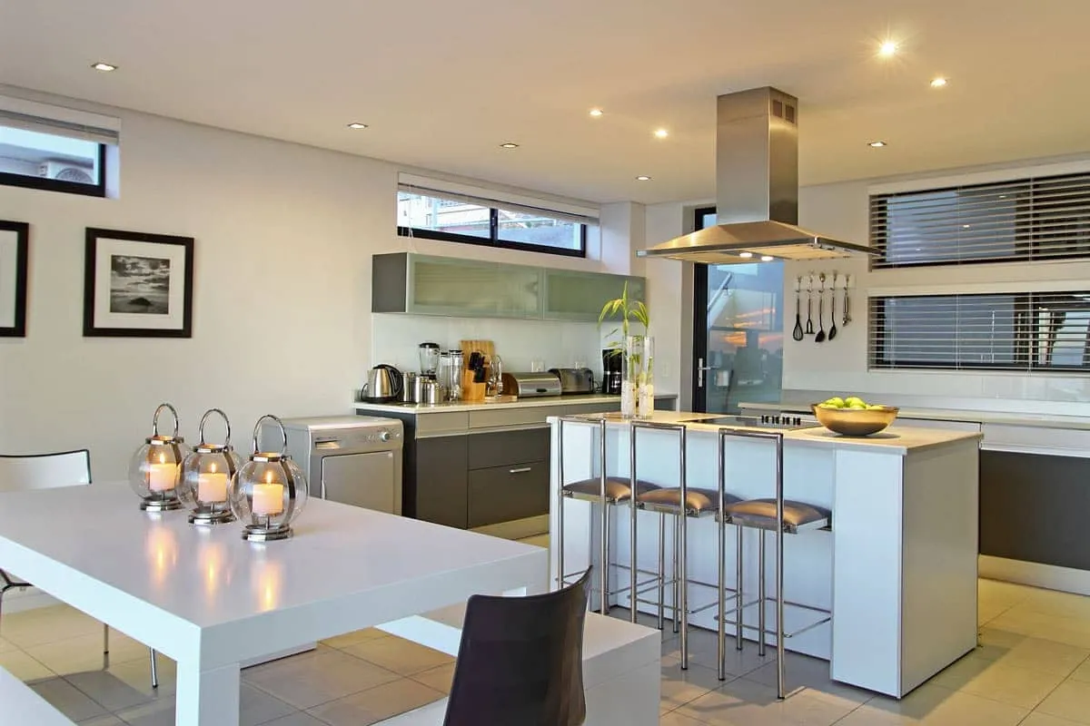property_7480ade6-9b15-4d84-a919-d893c0ed8681_11