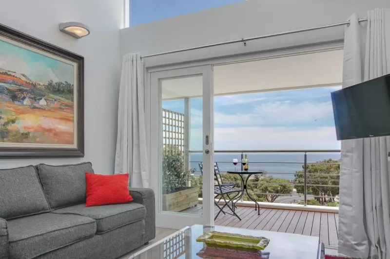 Fulham Views in Camps Bay – photo 7