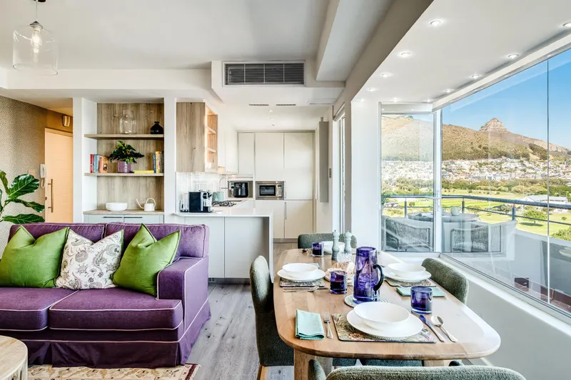 Skyshore Apartment in Mouille Point – photo 10
