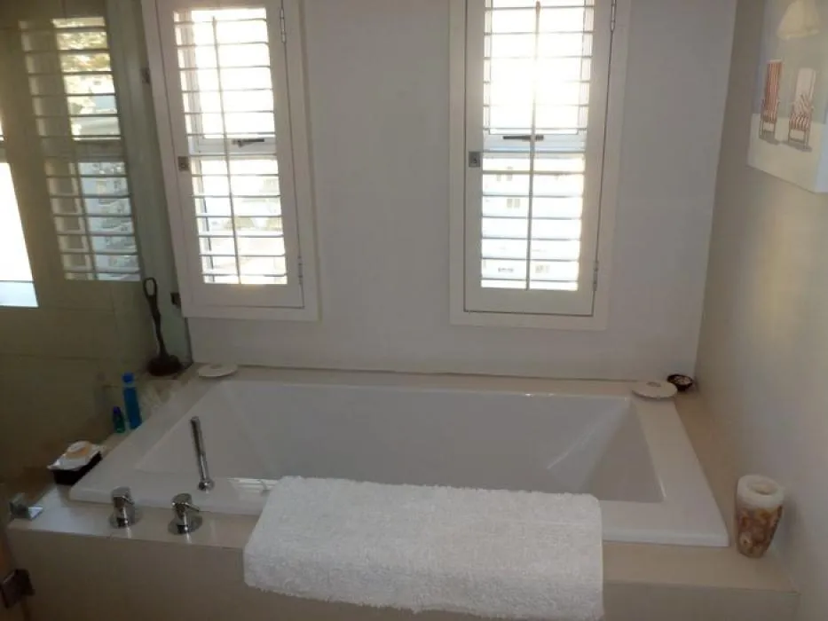 property_74cba84d-e102-49e8-ac4a-22b8157c14b8_7