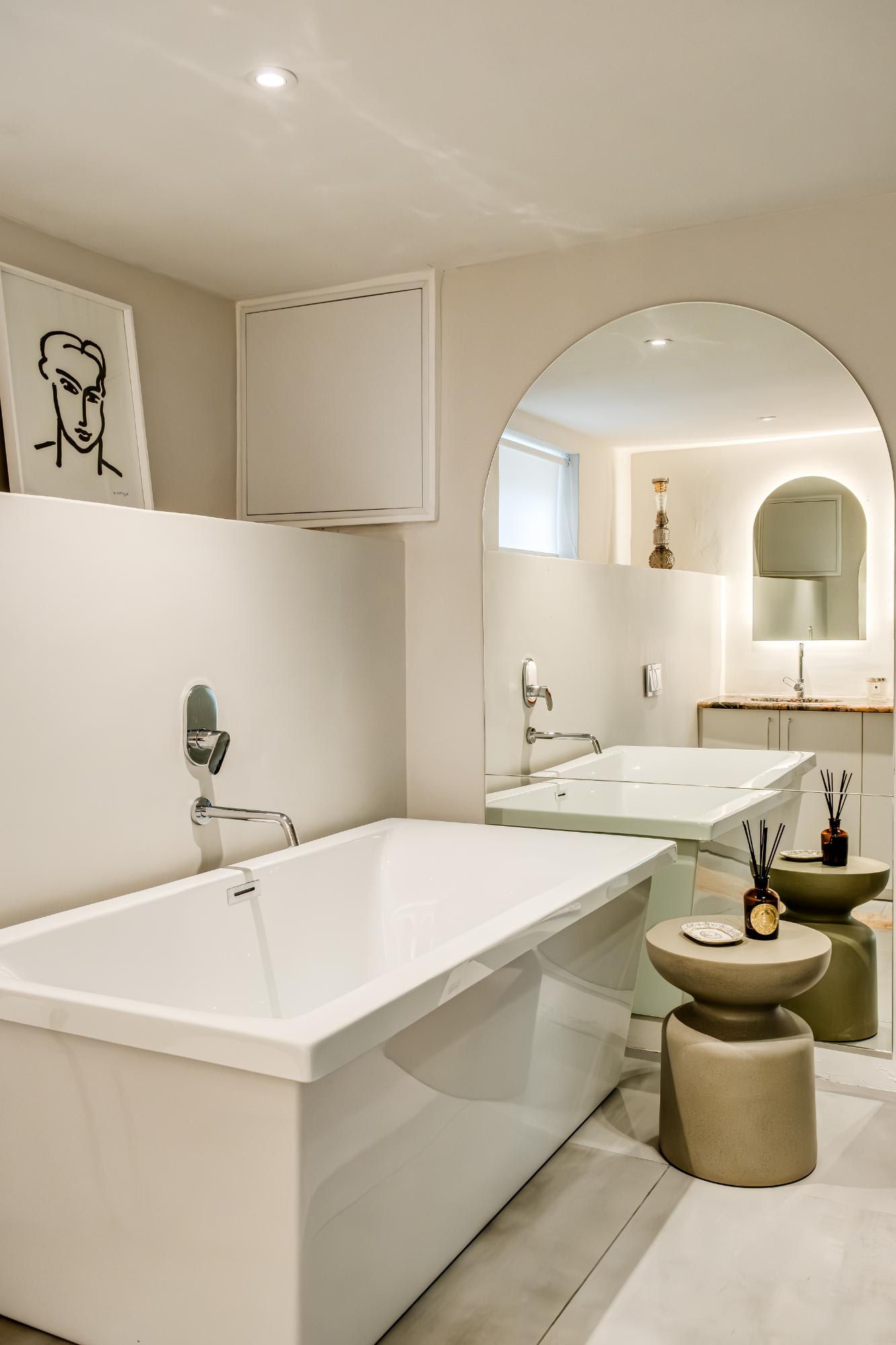 property_74f3902b-62b0-403b-ae1d-6dda0f258609_18