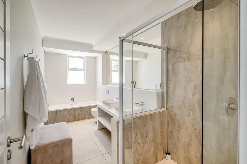 Sapphire Tide Retrea in Camps Bay – photo 20