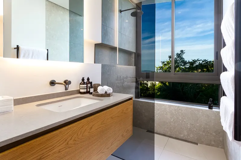 Arkham Villa in Fresnaye – photo 40