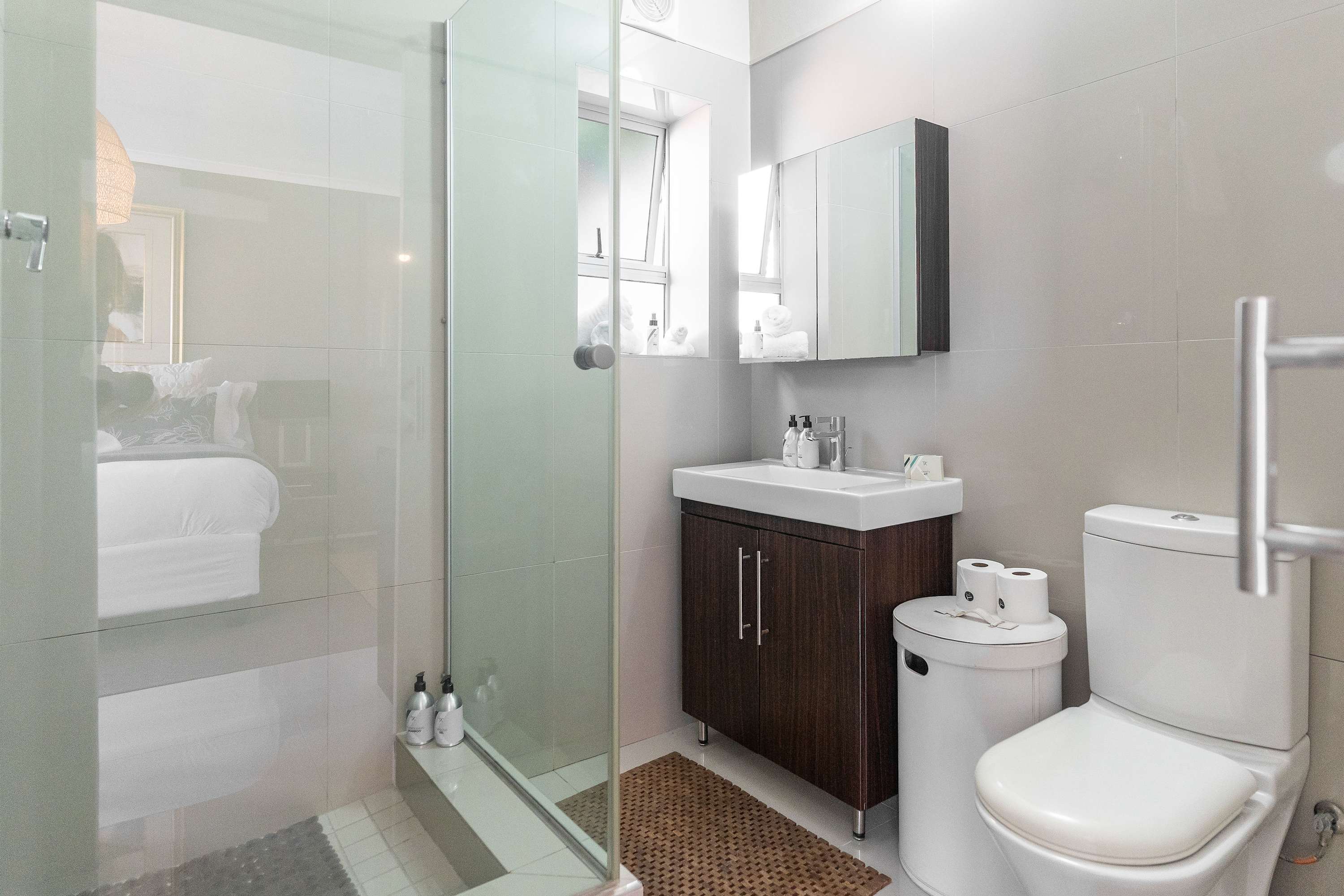 property_75910e42-3e17-4fc1-bd3c-a9530367af95_19