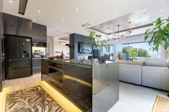 Joubert Oasis Villa in Green Point – photo 24 thumbnail
