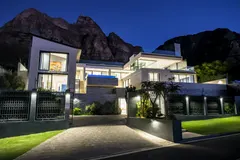 Prima Views in Camps Bay – photo 47 thumbnail