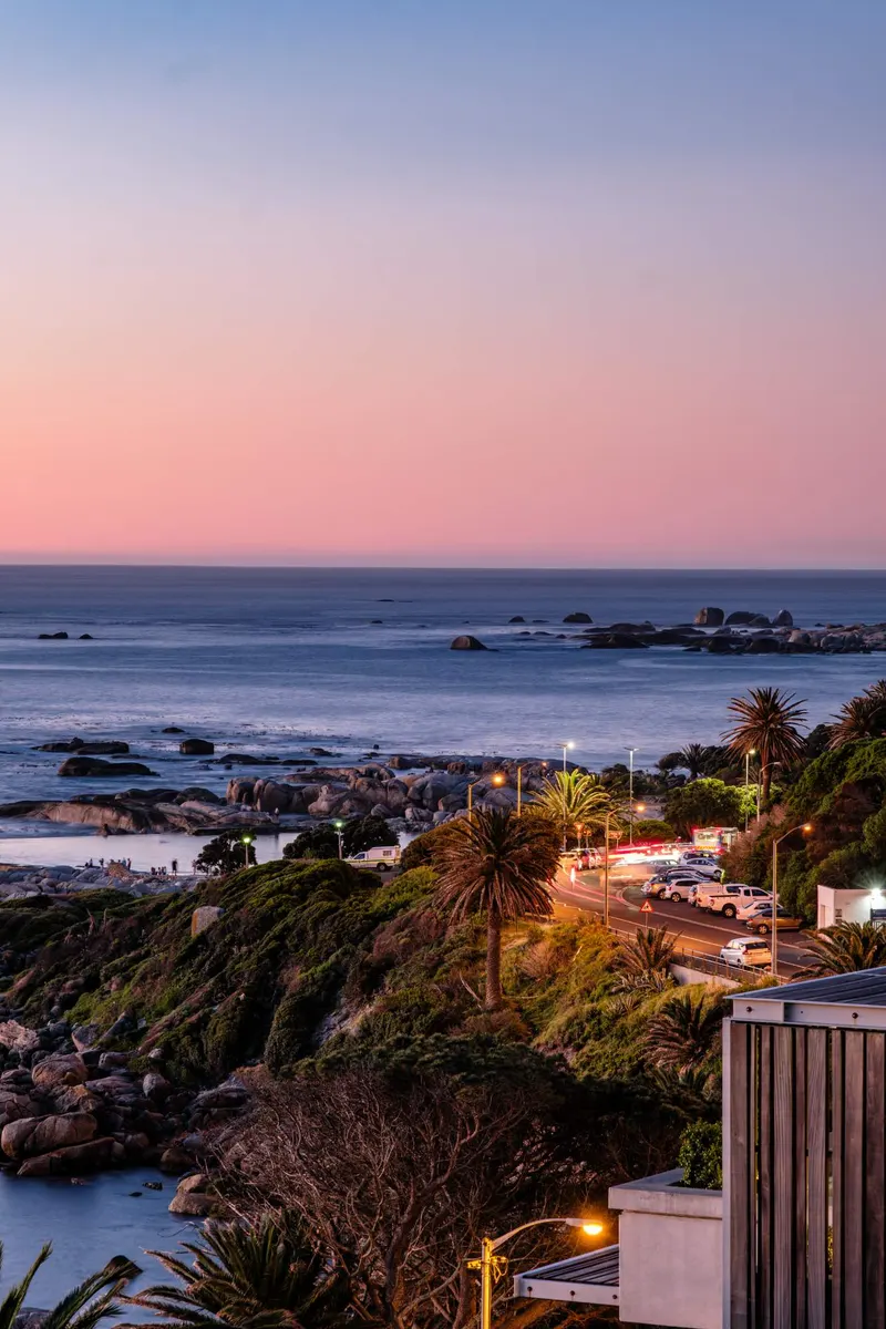 Rock Views in Camps Bay – photo 3