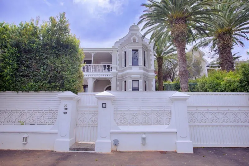 Charming Victorian Villa in Tamboerskloof – photo 18