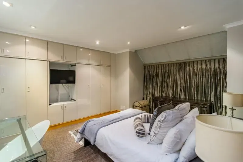 The Breakers, Clifton in Clifton – photo 9