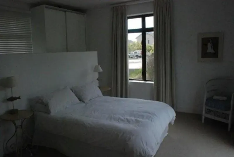 Lake Michelle Noordhoek in The Lakes – photo 6