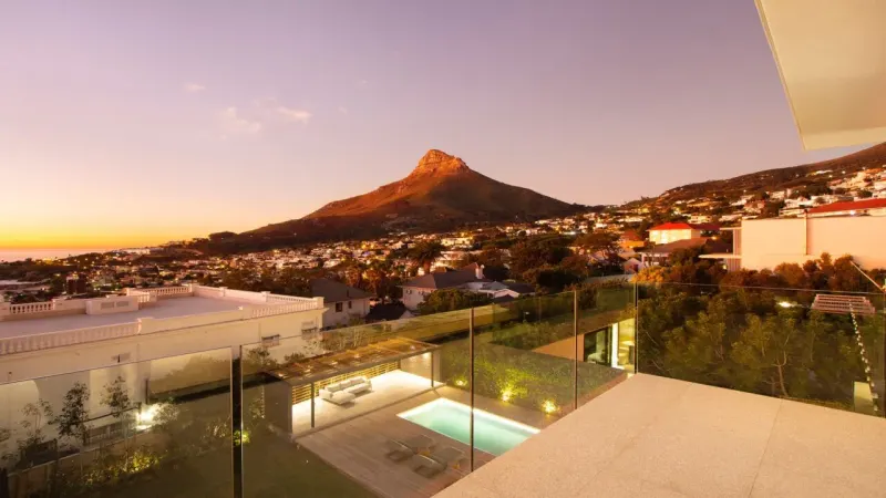 Ronald Luxury Villa in Camps Bay – photo 36