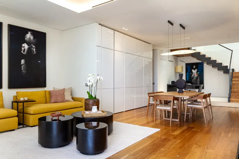 East West Penthouse in Mouille Point – photo 16