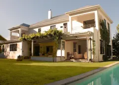 Leeuwenhof Villa in Gardens – photo 13 thumbnail